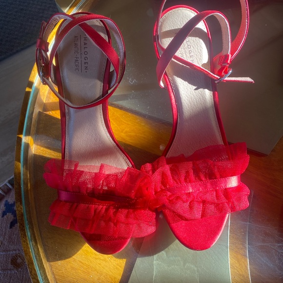 Halogen X Atlantic - Pacific Red Heels - Picture 2 of 5